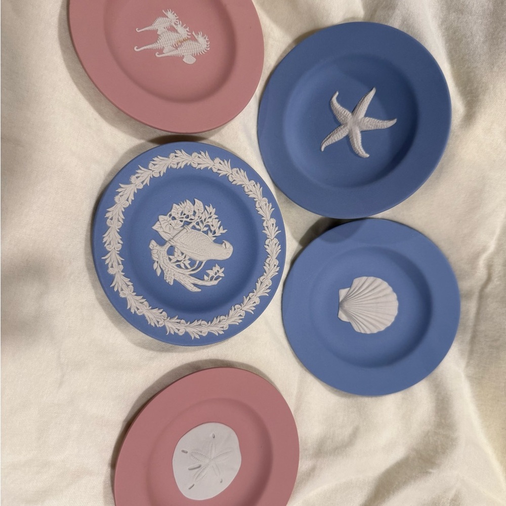 Set of Pink and Blue Wedgwood Trinket Dishes